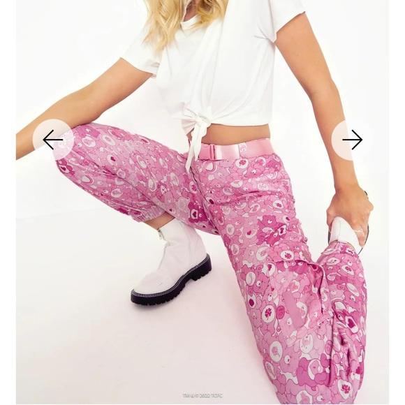 CLASSIC CARE BEARS PINK CARGO PANTS - LIMITED BLACKMILK NWOT SIZE 10 PINK - Picture 5 of 11